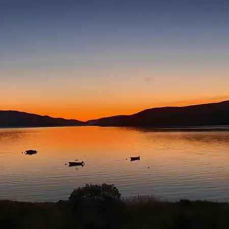 Costa Del Dyrsfjorden Karlsøy