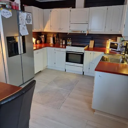 Semesterbostad Costa Del Dyrsfjorden *